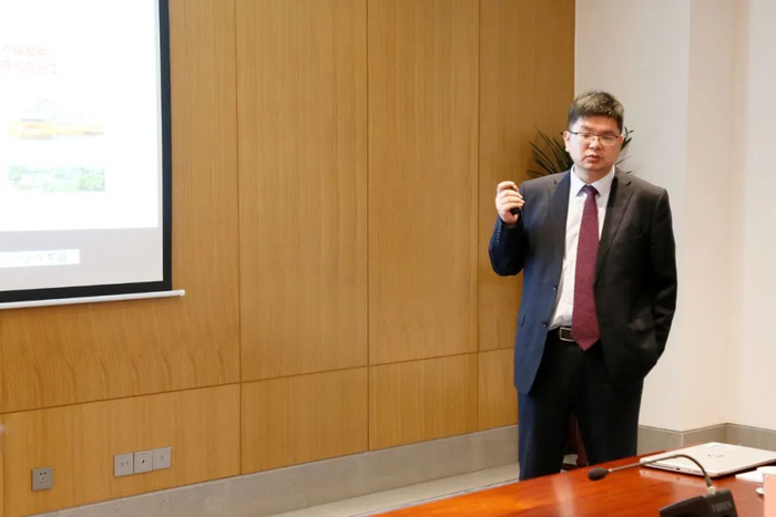 图：吉利商用车集团重卡事业部产品规划部部长?崔红雨