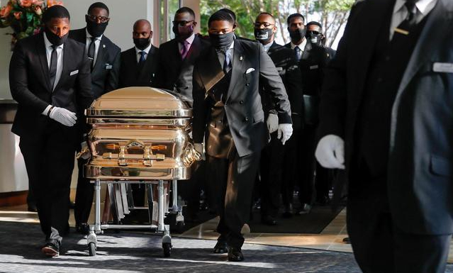 　·布朗提名通过当天，恰恰是被“锁喉杀”非洲裔青年弗洛伊德下葬的日子。