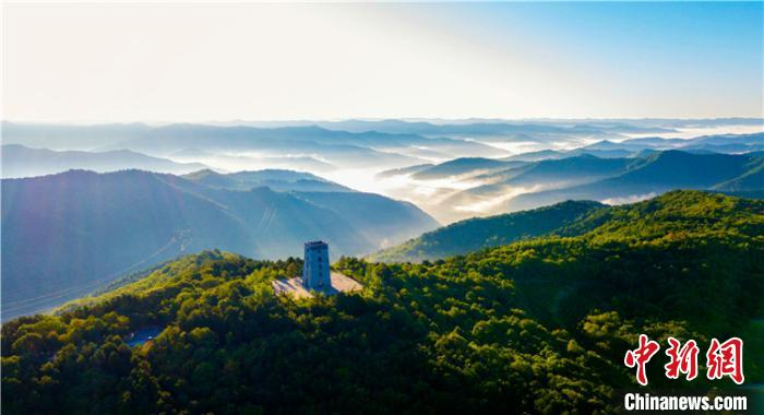 　　子午岭一号兵站。庆阳市于2013年启动实施“再造一个子午岭”工程，截至2019年底，已经完成造林620万亩（资料图）　吕赟摄