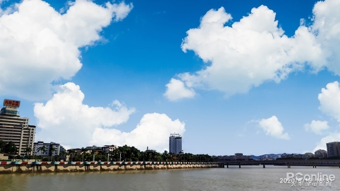 图20 猜猜哪张是原图