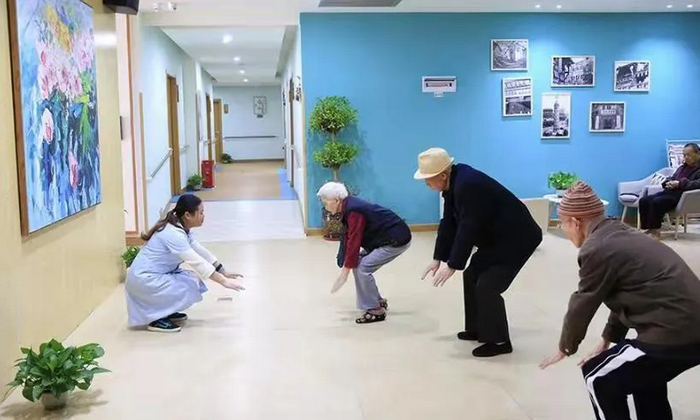 社区养老服务中心日常活动丰富多彩。