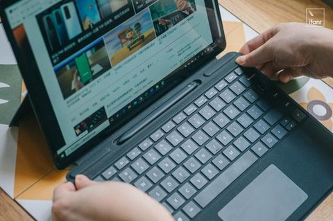 ▲ 微软 Surface Pro X。