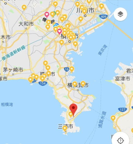 三浦半岛位于东京湾入口处