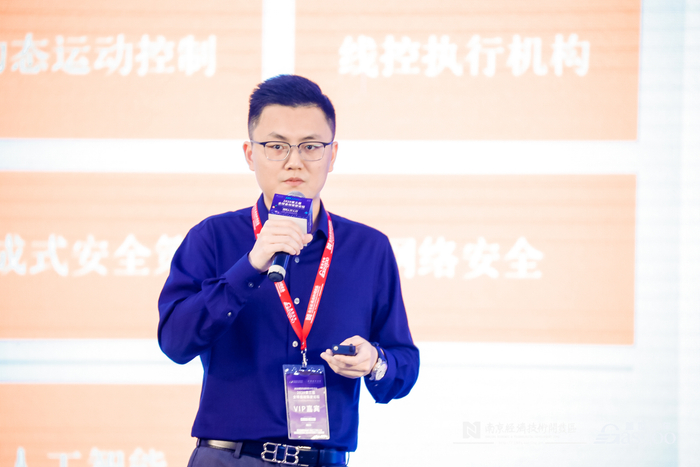 大陆集团自动驾驶及安全事业群未来解决方案及战略规划部中国区负责人 徐弢
