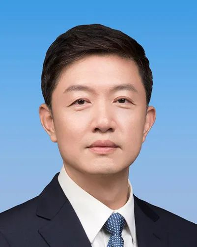  卢峰