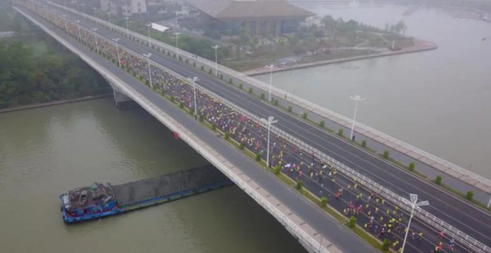 图片来源：扬州鉴真国际半程马拉松赛