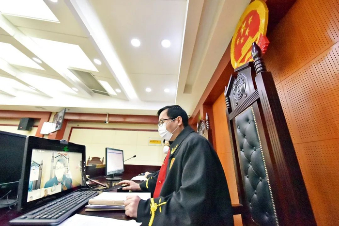 （资料图片）政府在行政诉讼中的败诉，将进一步倒逼政府依法行政。图/人民视觉