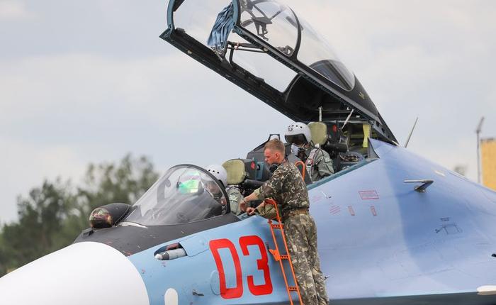 白俄罗斯正式部署苏30SM战斗机 为苏30系列最强版本