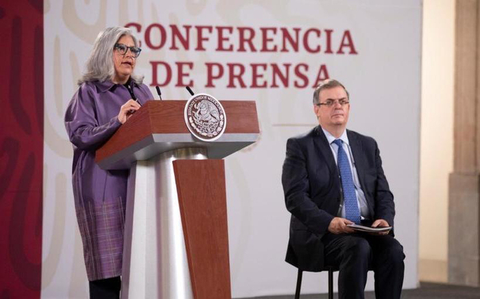 △墨西哥经济部长马尔克斯（左）和外交部长埃布拉德（右）在发布会上