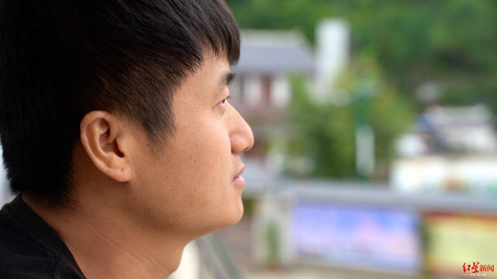 ↑顾亚老师希望让孩子们走出大山。