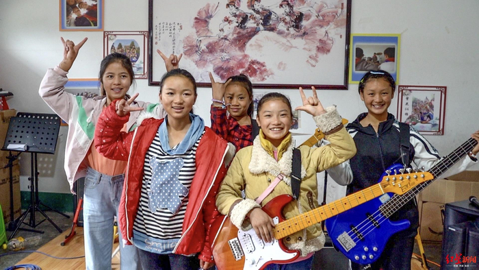 ↑“未知少年”乐队。