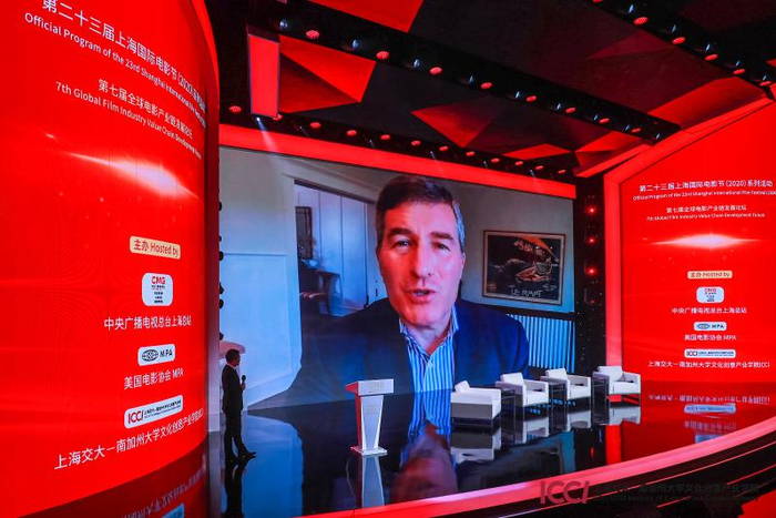 美国电影协会主席兼CEO查尔斯 H.瑞弗金