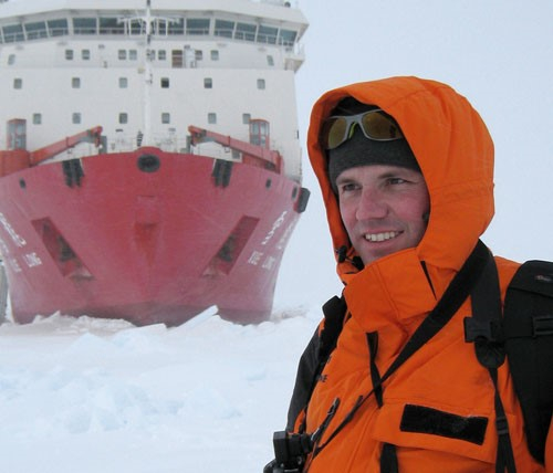 大会共同主席Jean de Pomereu博士（法）