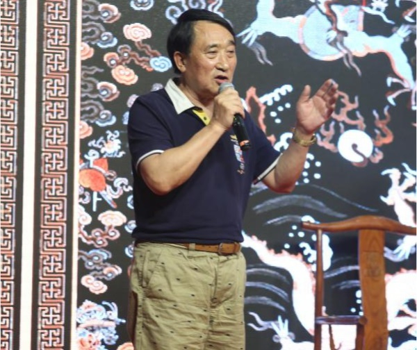 著名相声表演艺术家石小杰