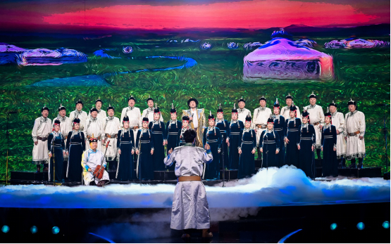 赛音安达合唱团在大赛第六期独占鳌头