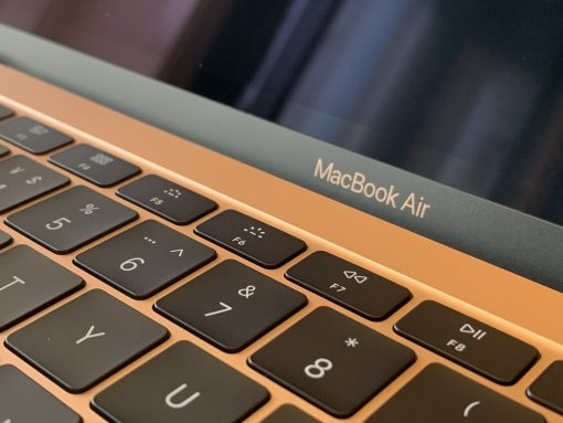 ▲渐渐爱上蝴蝶键盘嘎嘣脆的手感