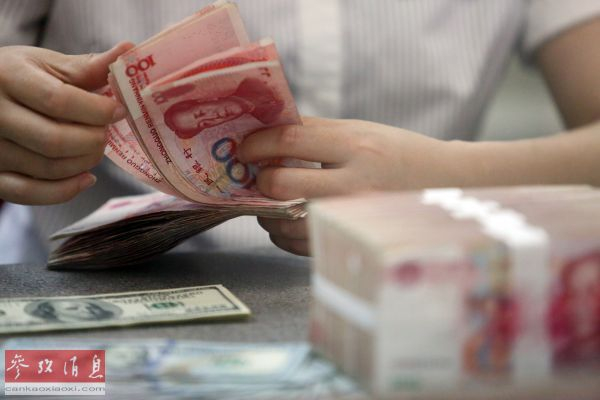 资料图片：人民币美元结算。（资料图/新华社）