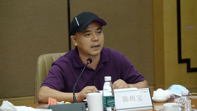 著名作家、编剧陈楫宝。长城网记者 廉明坤 摄