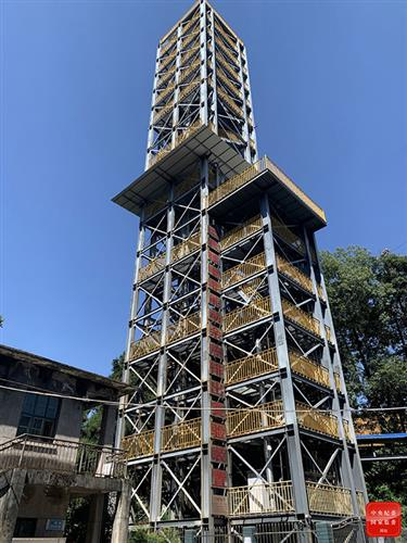 位于909基地的三代核电非能动余热排出实验装置（薛鹏 摄）