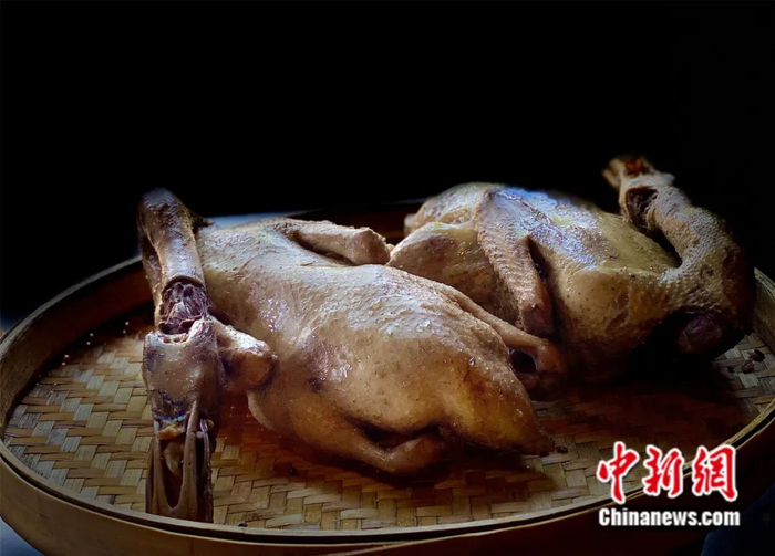 烤鸭 陈伟 供图