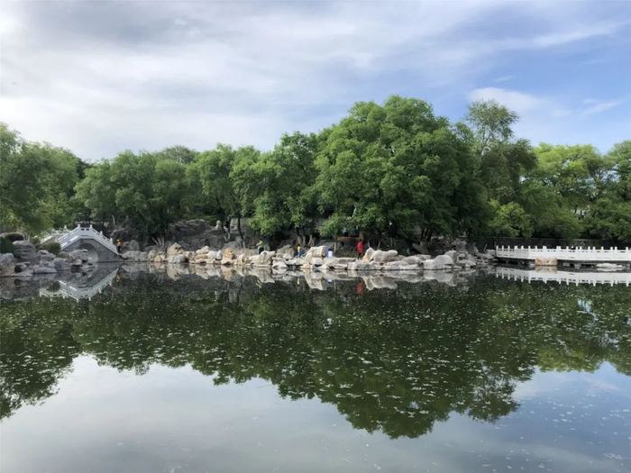 （图：成吉思汗公园景色宜人）