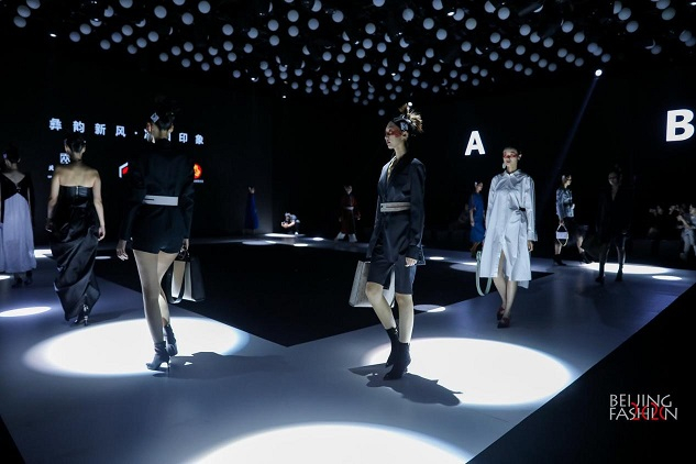 发布会现场图片