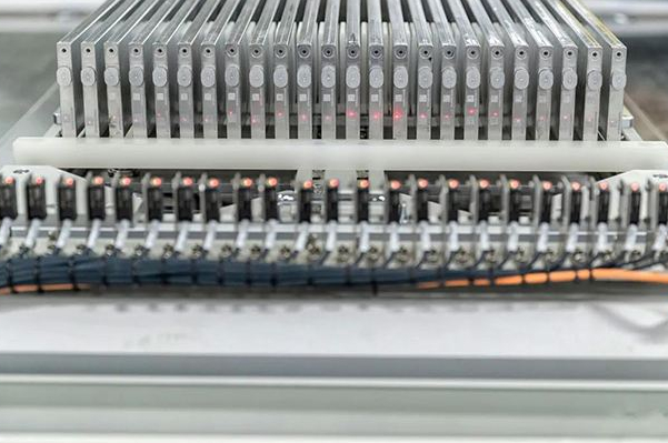 图6：比亚迪刀片电池。来源：比亚迪