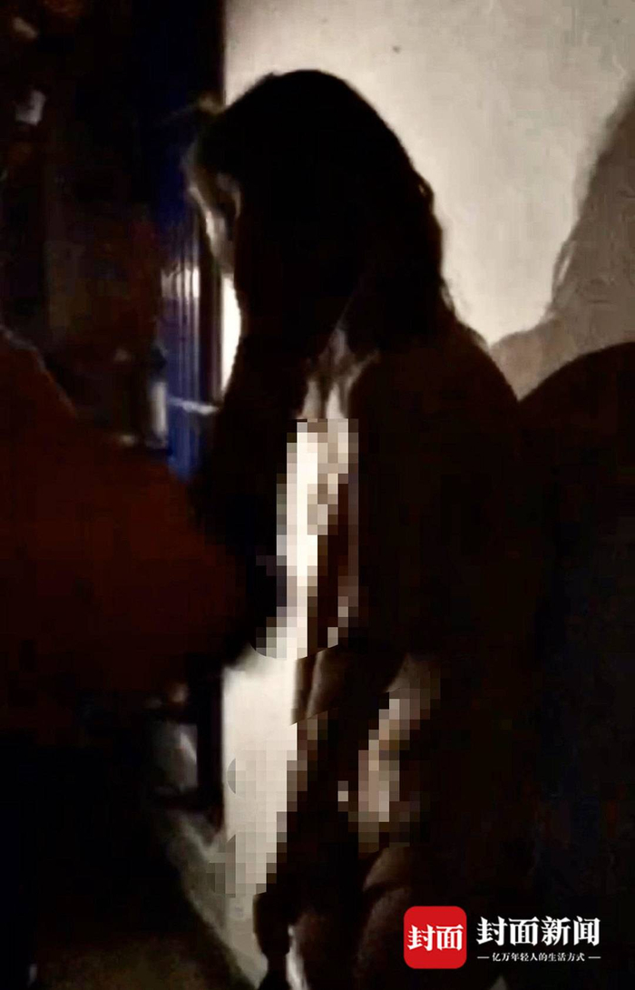 老张提供的恢复视频一：一名年轻女孩赤裸被打