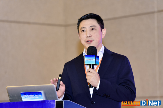 销售易联合创始人兼COO邓翔