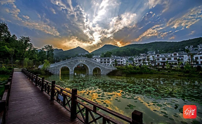 资料图：中国最美休闲乡村——桃子村