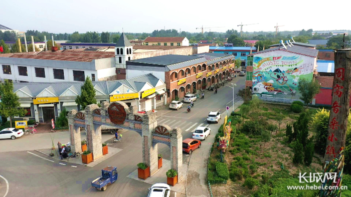 周窝音乐小镇一角（航拍）。