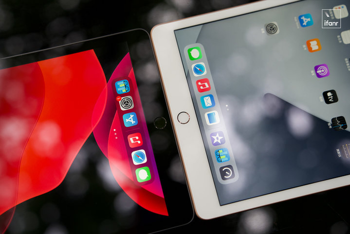 ▲ 黑色版本的‘屏幕黑边’不明显