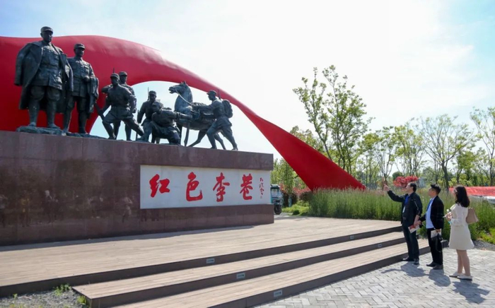 南报融媒体记者 孙中元 崔晓 摄