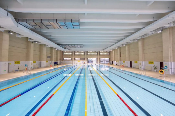 恒温游泳馆（学通社记者 刘博文 摄）