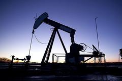 需求前景疲软 布伦特原油两个多月来首次跌破40美元/桶