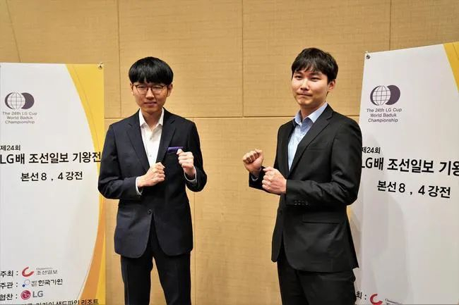 ▲朴廷桓和申真谞会师第24届LG杯决赛，让接连在三星杯和梦百合杯中遭遇惨败的韩国棋界松了口气