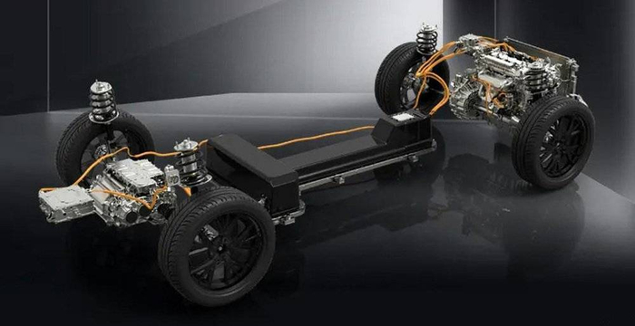 （比亚迪汉，四根麦弗逊支柱直挺挺）