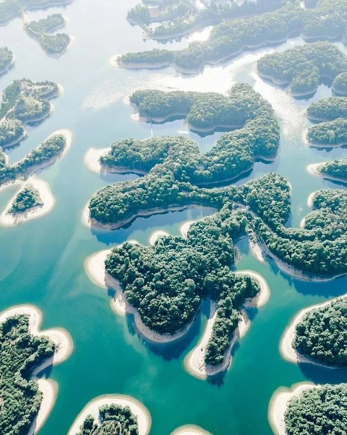 ▲ 赤壁市陆水湖，湖北版的“千岛湖”。图/视觉中国