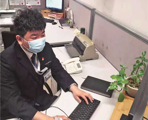 黄亚维：旅客服务中心客运营销经理