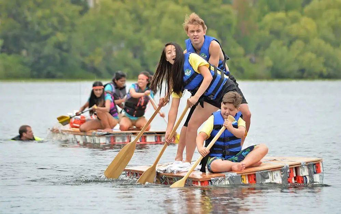 ▲2019 年的牛奶盒造船大赛现场照片. 图片来自：eventhub