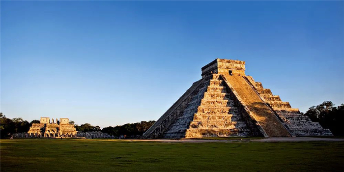位于墨西哥尤卡坦半岛北部的奇琴伊察金字塔，是古代玛雅文明留下的宝贵遗产。1988年被联合国教科文组织作为文化遗产列入《世界遗产名录》。