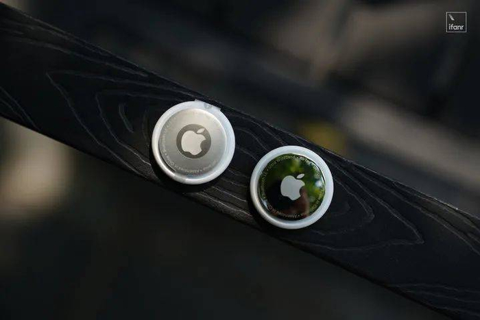 左为未撕膜状态