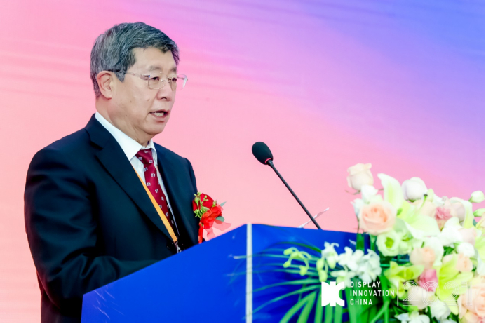 中国光学光电子行业协会液晶分会常务副理事长兼秘书长梁新清