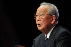 曹岫云父子回应刘润：尴尬的不是阿米巴