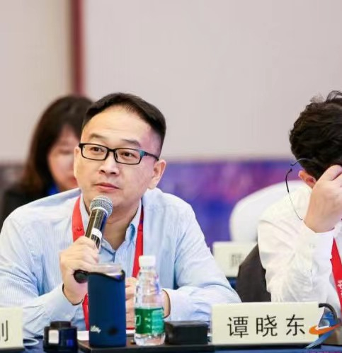 北京标研科技发展中心主任谭晓东在专场对接会上发言
