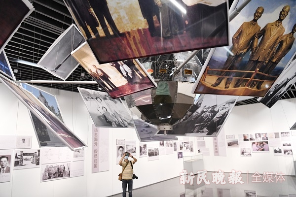 图说：“科学报国、永远怀念——郭永怀生平事迹展”在上海交大钱学森图书馆举办　新民晚报记者 孙中钦 摄（下同）
