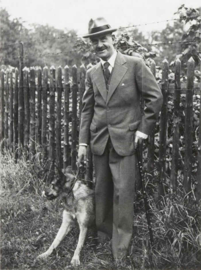 托马斯·曼与狗