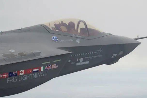 F-35C战斗机
