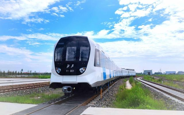 地铁11号线列车。京投所属轨道公司供图