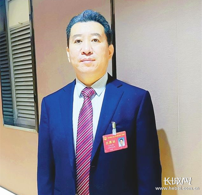 邢台市人大代表、市第五医院党委副书记、院长王庆周。